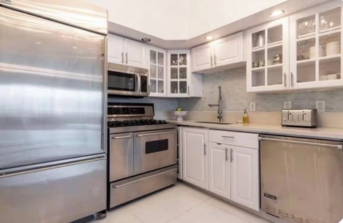 Weehawken House | Spectacular Penthouse w/NYC skyline View - Parking