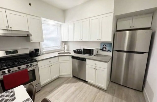 Weehawken Apartment | Spectacular views of NYC 6 br 2.5 ba double apartment