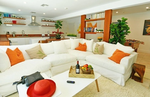 South Middle River Apartment | Spring Brake | 4 Bed Apartment | Pool available | Beach 6min | Big Patio
