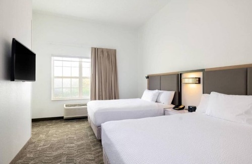 Williamsburg Hotel | SpringHill Suites | Queen Suite | Outlets, Winery, Merchants Sq | 2 Units