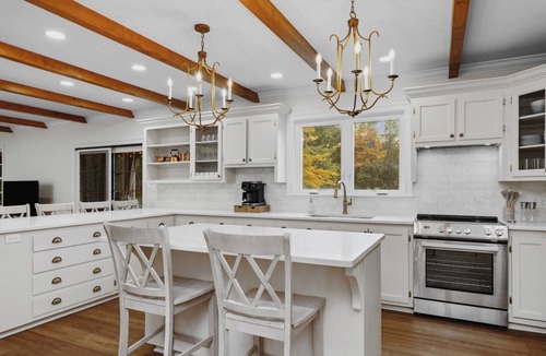 Madison House | Starwood Manor ★ Panoramic Mountain View Estate on 36 Acres