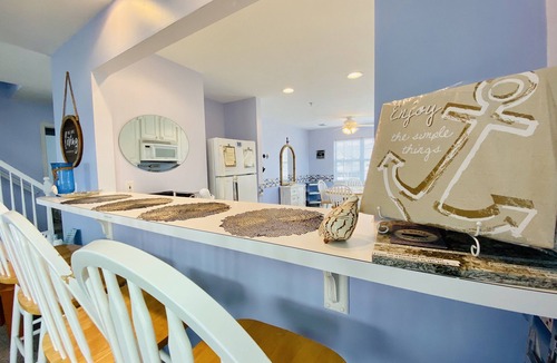 Ocean View Condo | Stay in this 4BR Family Home/4 Private Baths. Great location! Stunning views!