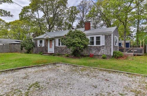 Bass River House | Stay On The Cape Vacation Rentals: Perfect Spot In Yarmouth Book Now & Relax