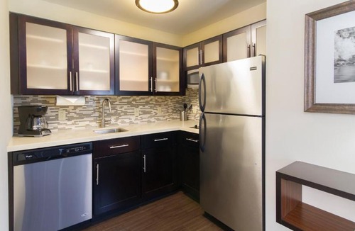 Amherst Hotel | Staybridge Suites Buffalo-Amherst by IHG