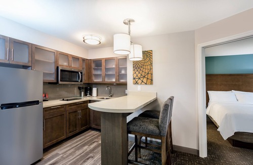 Hollywood Hotel | Staybridge Suites Fort Lauderdale Airport - West by IHG