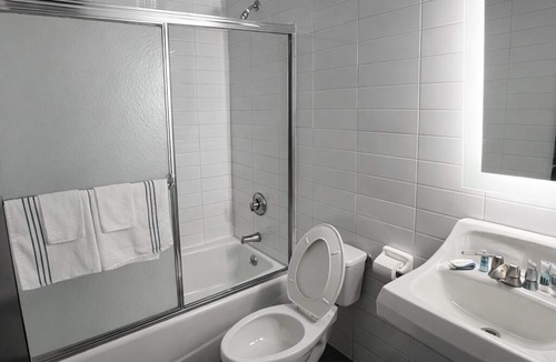 Wakefield Hotel | Stella Hotel Bronx