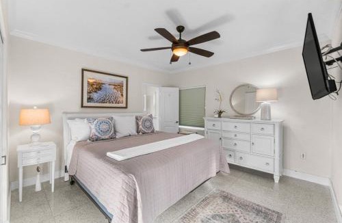 Birch Park Finger Streets House | Steps to Beach Heated Pool Sugar Key RESlDENCES