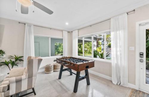 Birch Park Finger Streets House | Steps to Beach Heated Pool Sugar Key RESlDENCES