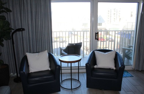Rehoboth Beach Condo | Steps to Boardwalk & Ocean!