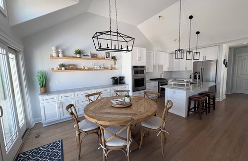 Stone Harbor House | Stone Harbor home w pool & walk to beach/town