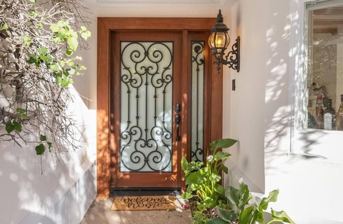 Bel Air Villa | Stradella Spanish - 3B Contemporary Mediterranean Resort-Style in Bel Air