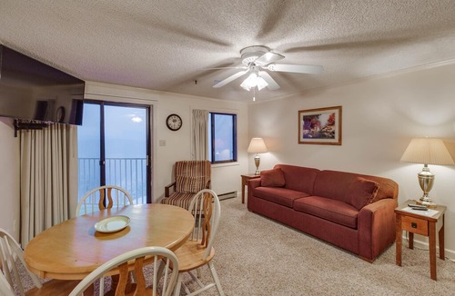 Edray Condo | Stroll to Slopes, Village Area, Ski in/out Unit252