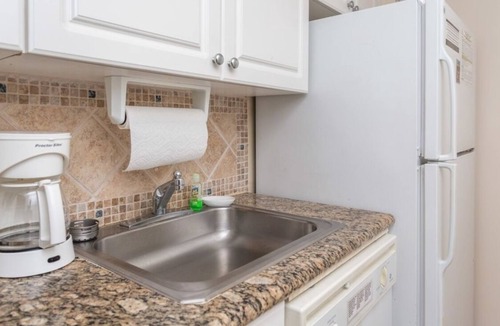 Coconut Grove Apartment | Studio Apartment Fully furnished
