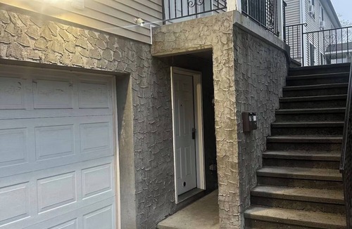 Northwest Yonkers House | Studio house with AC in friendly Yonkers