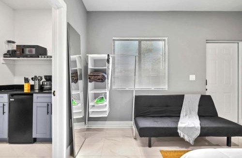 Allapattah Apartment | Studio Near Wynwood - Prime Location - Comfy Stay