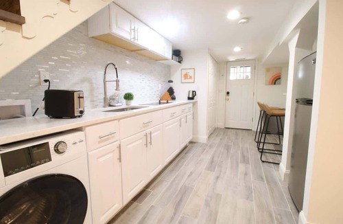 Kingman Park House | Studio Not Far from Capitol Hill, Walk to METRO