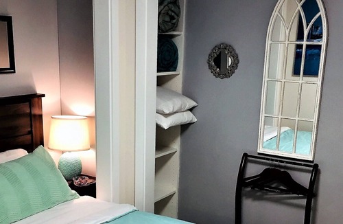 Palm Aire Village West Apartment | Studio Swim-up . Near the best beaches of South Florida.