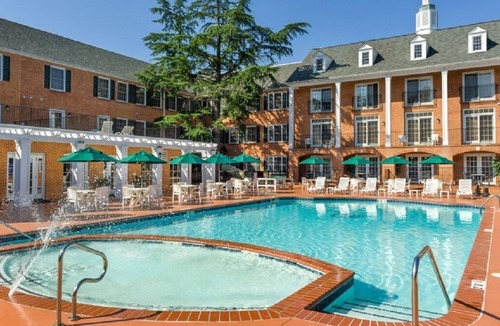 Williamsburg Apartment | STUDIO~ WESTGATE WILLIAMSBURG RESORT~ 7 MILES TO BUSCH GARDENS, POOL/HOT TUB