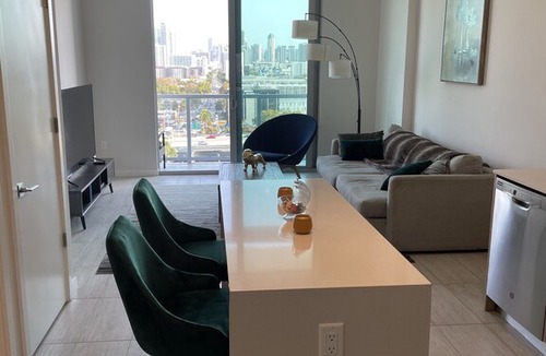 Northeast Miami Apartment | Stunning 1Bed/1Bath in Miami Design District