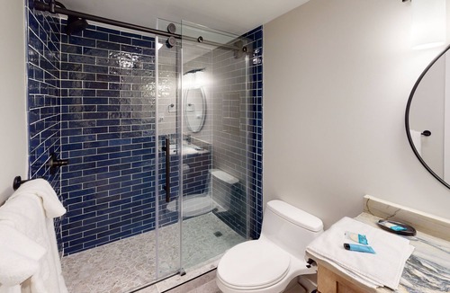 Snowshoe Condo | Stunning 2BR Condo in Silvercreek by RedAwning