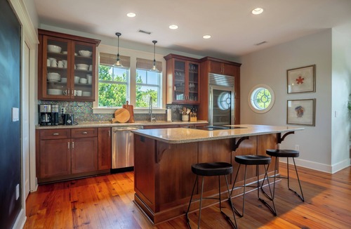 Cape Fear Station House | Stunning 5BR 4.5 BA Home Steps to E Beach BHI and Shoals Clubs Pet Friendly