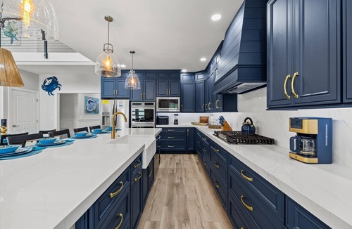 Rehoboth Beach Hotel | Stunning 6BR House Private Pool Game Room Linens