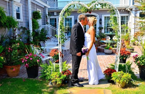 Chincoteague House | Stunning and Spacious Island Oasis Located in Historic Downtown Chincoteague