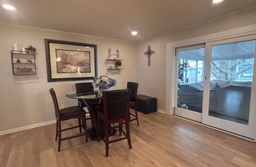 Madison House | Stunning Bay Views, Abundant Wildlife, Great Fishing & Easy Boating Access