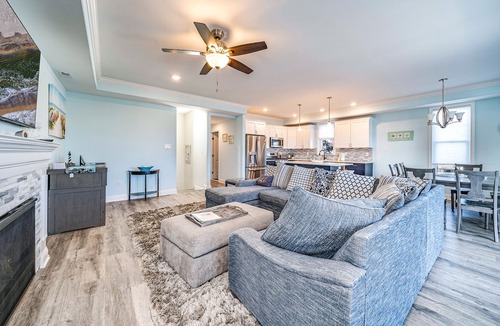 North End Condo | Stunning Beach Block 5BR/4BA Home w/Elevator & Outdoor Decks–Steps to Boardwalk