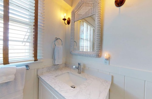 Nantucket House | Stunning Double Home Rental - 6 bedroom 16 guests