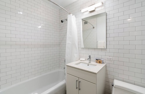 West Village Apartment | Stunning Greenwich Village Studio with Amenities