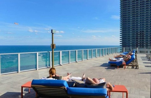 Hallandale Beach Apartment | Stunning Hyde 2BR Condo Top Amenities Front beach in Hollywood