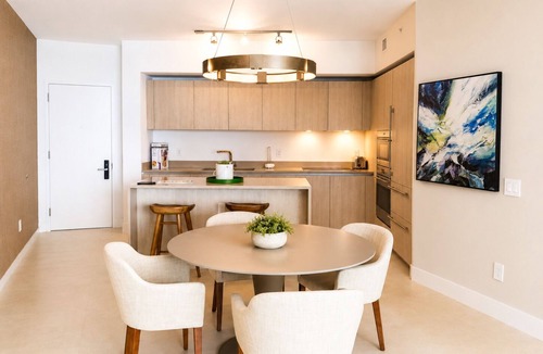 Hollywood South Central Beach Resort | Stunning Ocean View Condo at LYFE Resort- Beachfront Escape