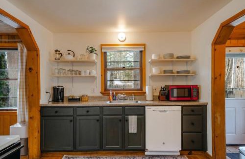 Corinth House | Stunning Waterfront Cabin with Private Dock Near Saratoga & Lake George | Corinth, New York