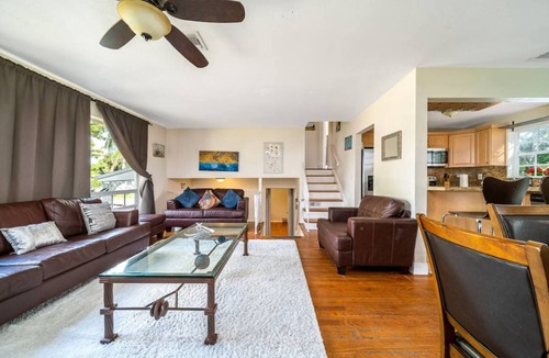 Boulevard Heights House | Stylish 2-Story Home & Pool