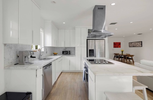 Coral Way House | Stylish Modern House - Mins to Brickell, Grove, Gables & Airport