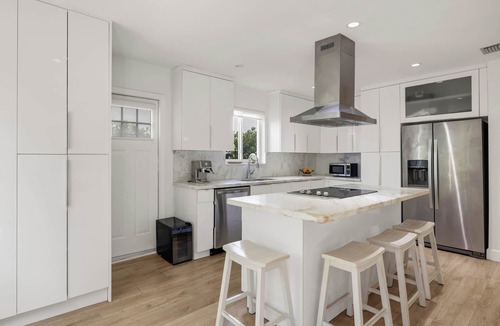 Coral Way House | Stylish Modern House - Mins to Brickell, Grove, Gables & Airport