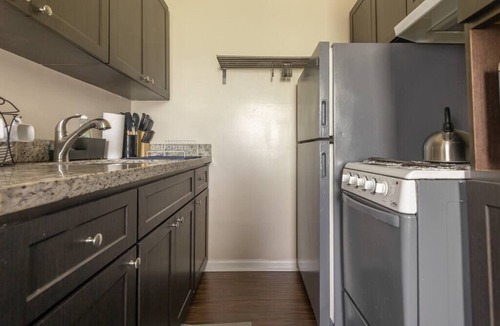 Little Haiti Apartment | Stylish Studio free parking, WiFi low fees