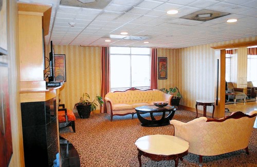 Bermuda Hotel | Suburban Extended Stay Hotel Chester I-95