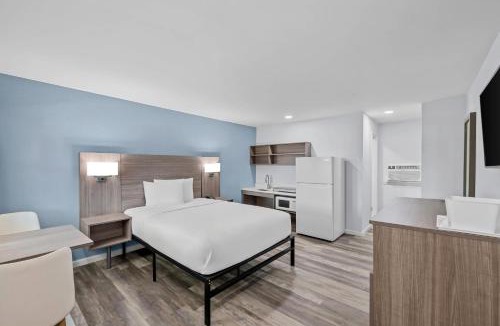 Newport News Hotel | Suburban Studios Newport News - Hampton