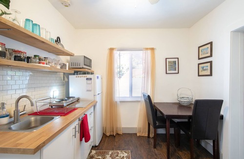 North Miami Beach Apartment | Suite Life at Chez Mercedes