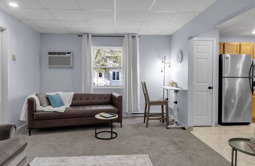 Akron Apartment | Suite Retreat: Cozy Walkable Akron Village Getaway