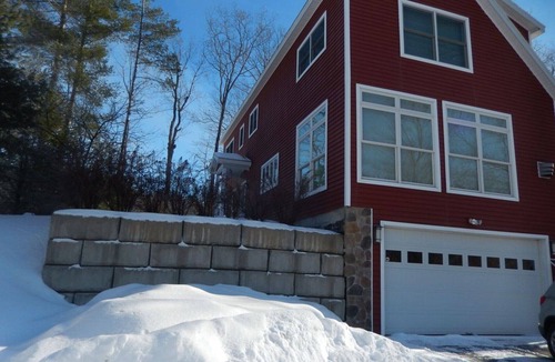 Ludlow House | Summer 2026 is here! Try mountain biking at Okemo or hike the Green Mountains!