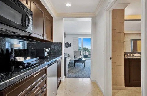 Central Beach Condo | Summer LOW Prices & NO Resort Fees - Oceanfront Views Studio 903
