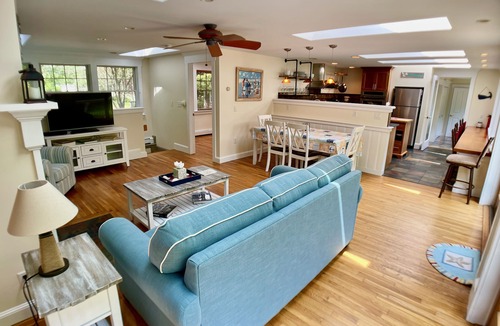 Brewster House | Summer on the Brewster flats is beyond compare—book your summer vacay now!