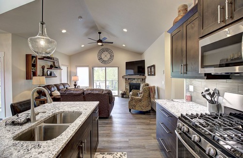 Columbia Falls House | Summer Rates Available NOW!