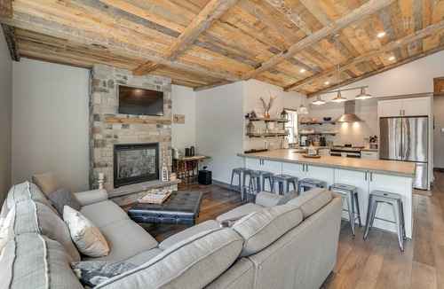 Averill Park House | Summer Retreat on Crooked Lake: Swim, Kayak & More