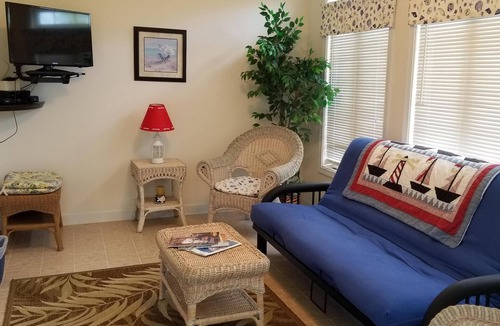 Lewes Condo | Summerlyn Condo at the Beach-Book Your Summer Vacation Now!