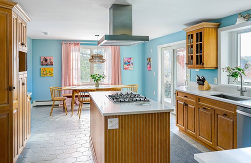 Truro House | Sun-filled escape with hot tub, deck, bikes, grill, W/D, & central AC