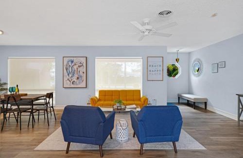 Coral Ridge Isles House | Sun-Filled House with pool by PMI